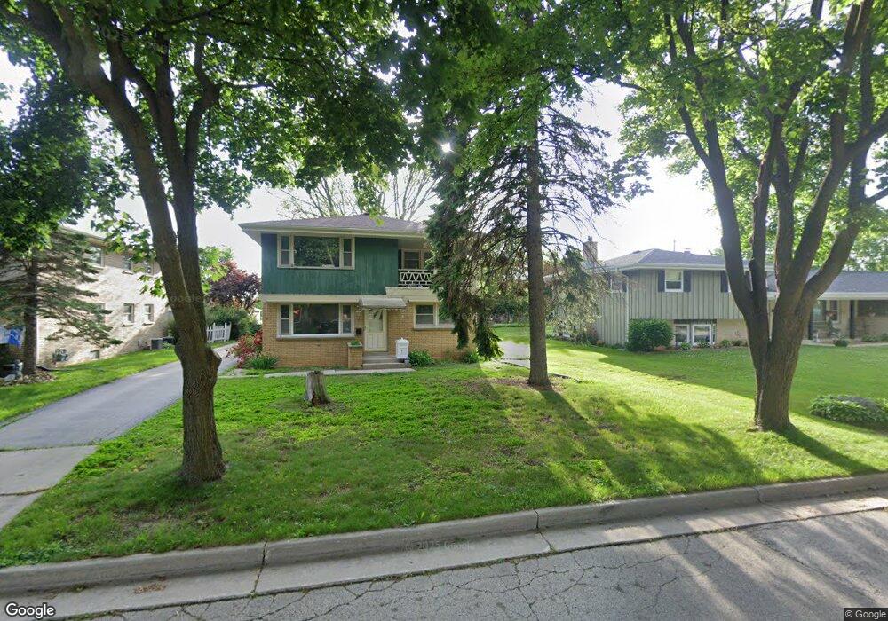 4961 N 132nd St unit 63, Butler, WI 53007 - photo 1