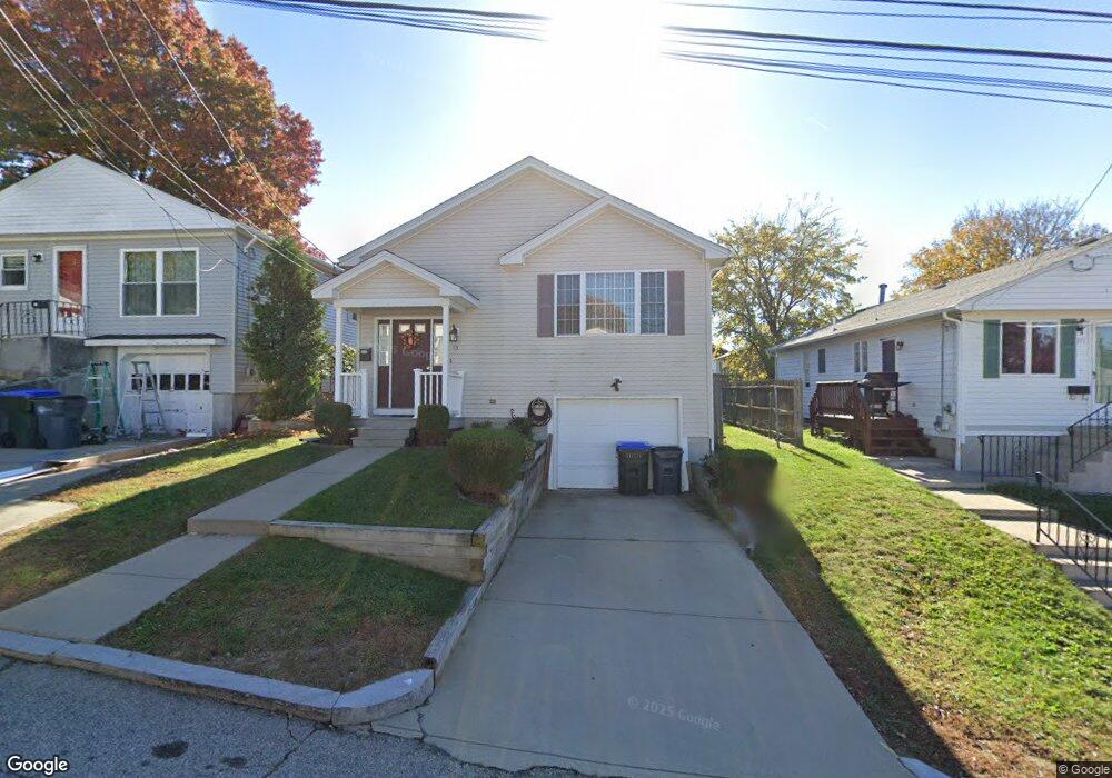 113 Raphael Ave, Providence, RI 02904 - photo 1