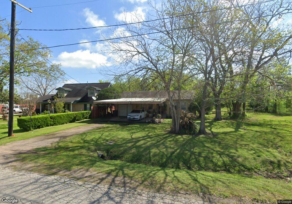 2205 Norvell Ave, Bay City, TX 77414 - photo 1