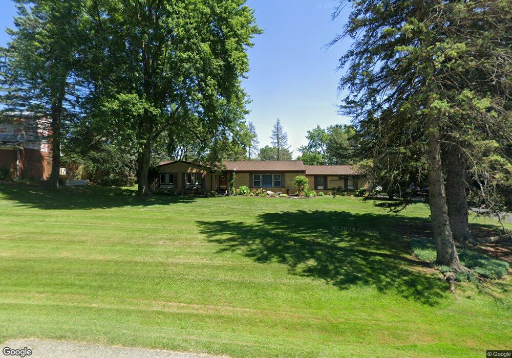 6109 Wellesley Ct, West Bloomfield, MI 48322 - photo 1