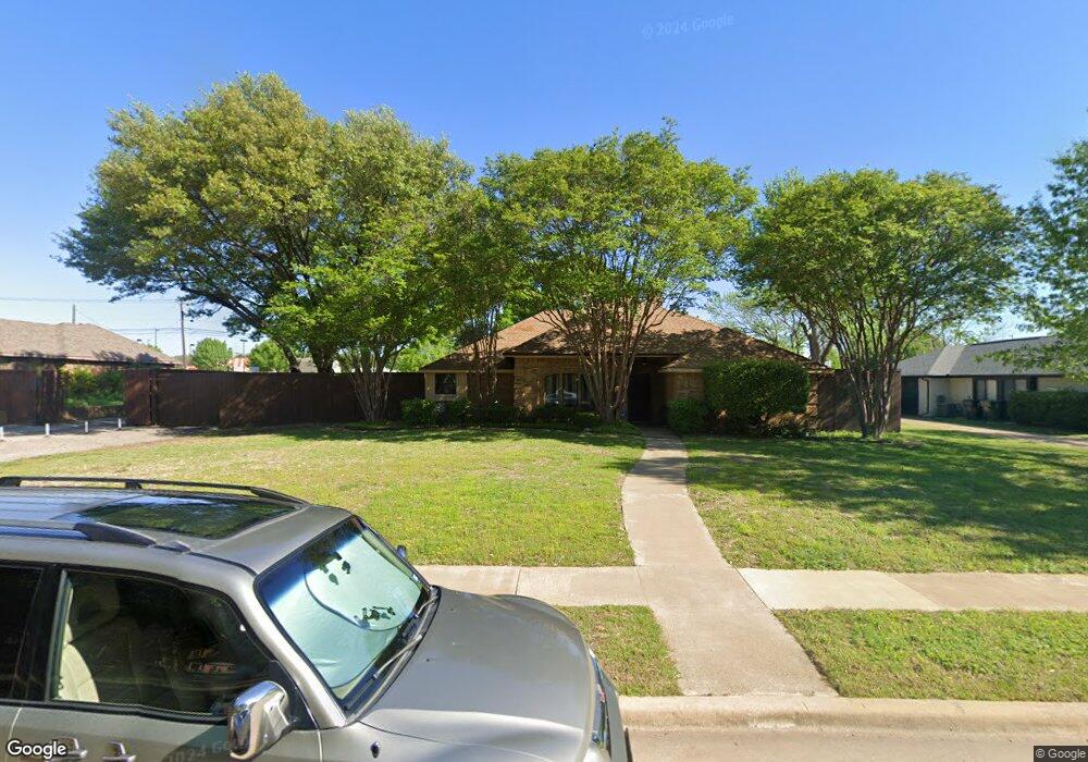 411 Oak Glen Dr, Murphy, TX 75094 - photo 1