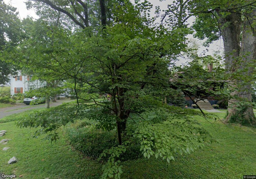 1225 Bates Ct, Louisville, KY 40204 - photo 1