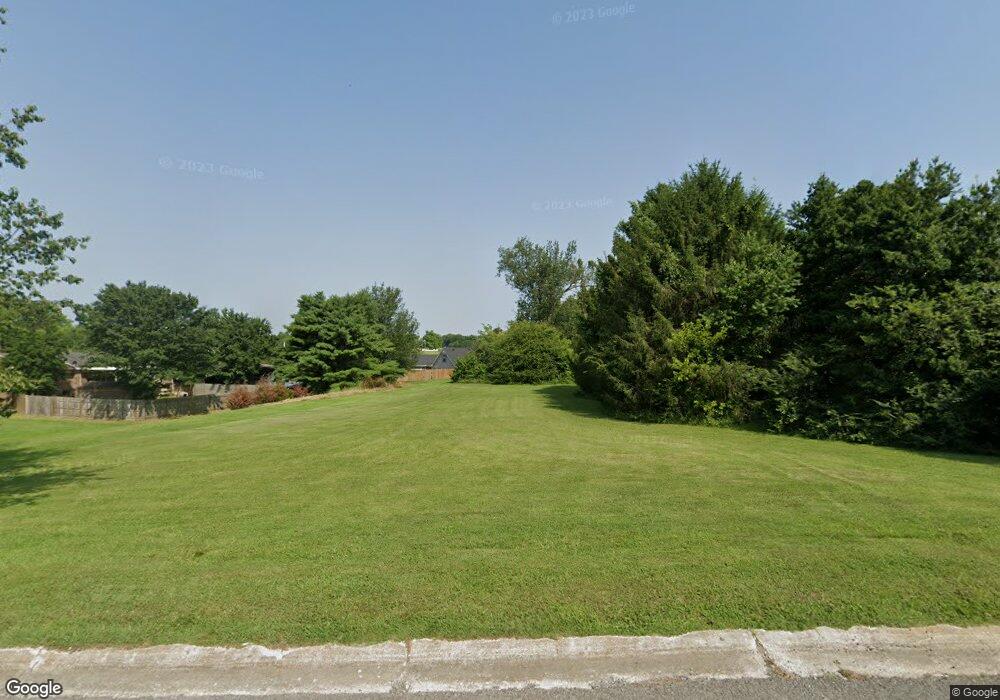 105 Fairlane Dr, Shelbyville, TN 37160 - photo 1