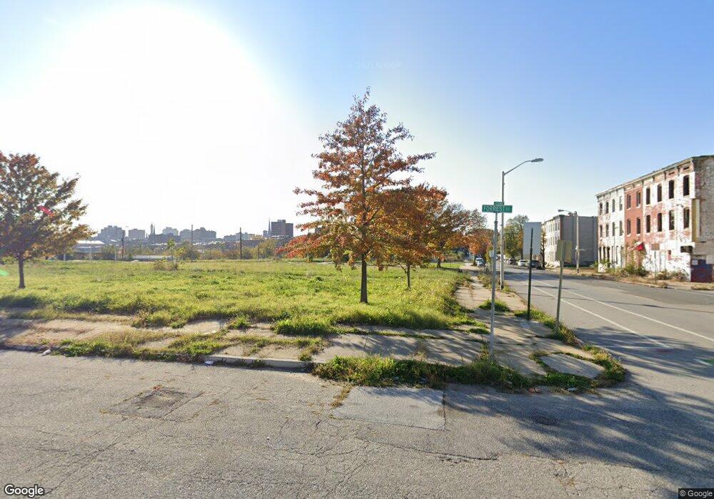 1140 Forrest St, Baltimore, MD 21202 - photo 1