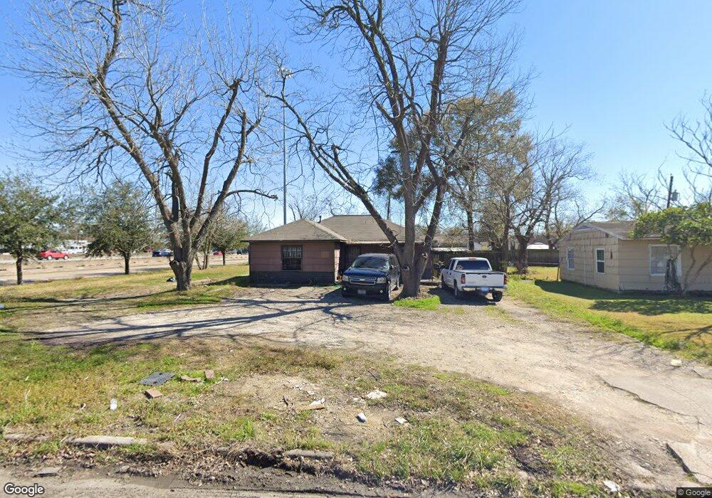 7746 Southern St, Houston, TX 77087 - photo 1