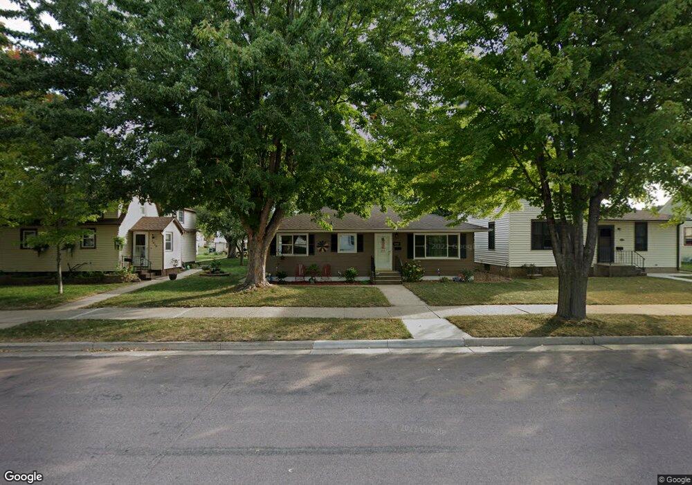 1216 N Jefferson St, New Ulm, MN 56073 - photo 1