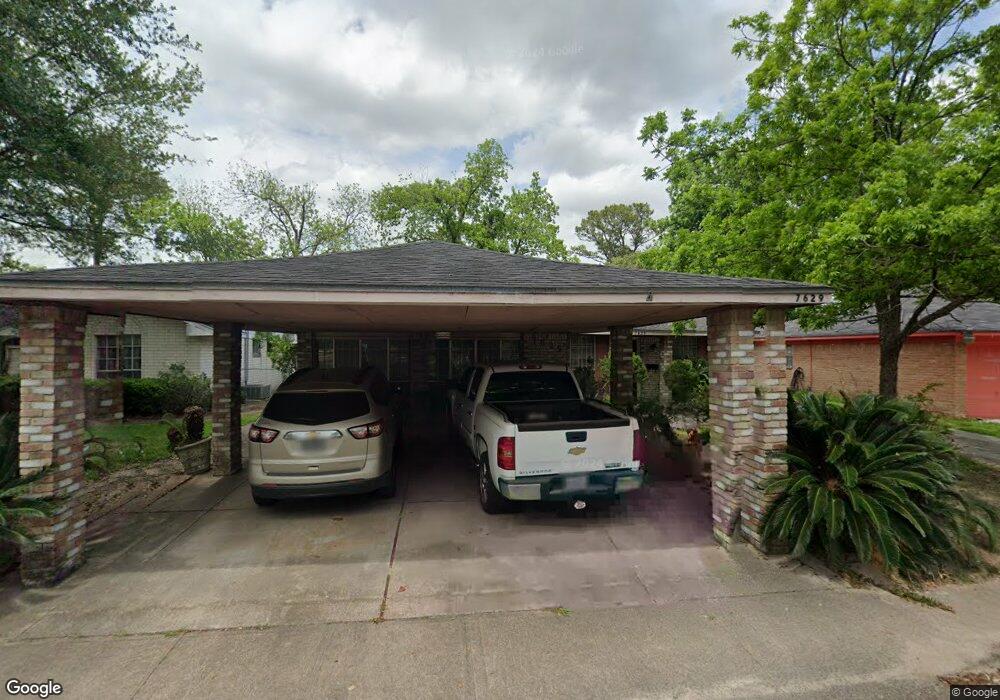 7629 Parker Rd, Houston, TX 77016 - photo 1