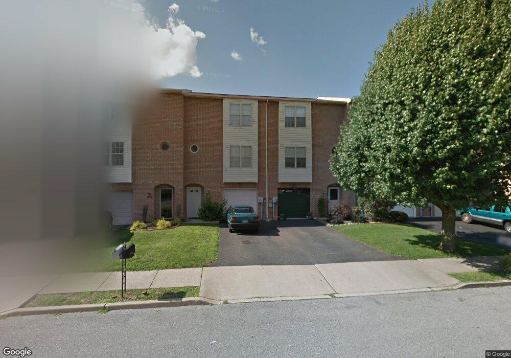 327 Moty Dr, Alburtis, PA 18011 - photo 1