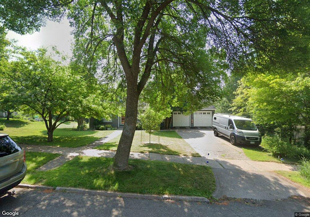 3524 E 4th St, Duluth, MN 55804 - photo 1