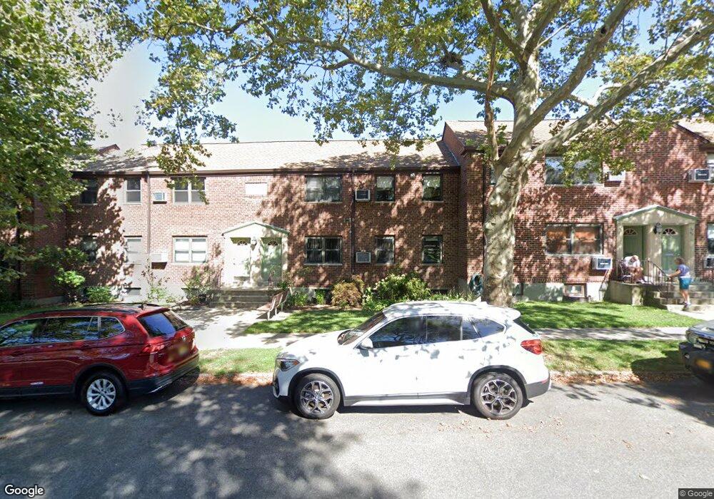 5743 246th Crescent unit C4, Little Neck, NY 11362 - photo 1