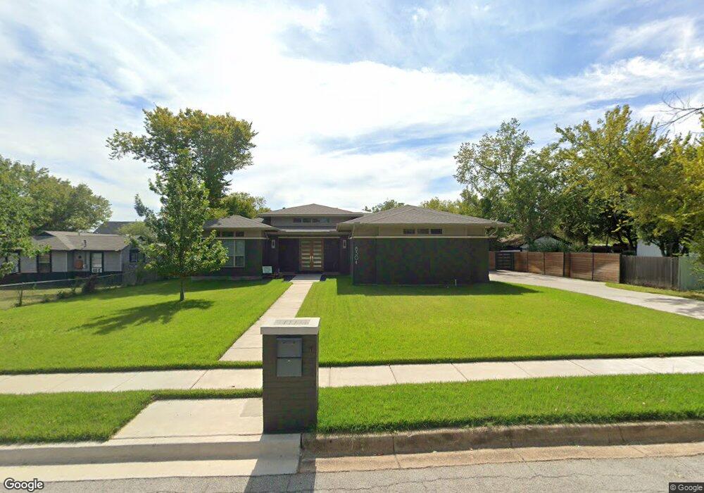 8304 Woods Ln, North Richland Hills, TX 76182 - photo 1