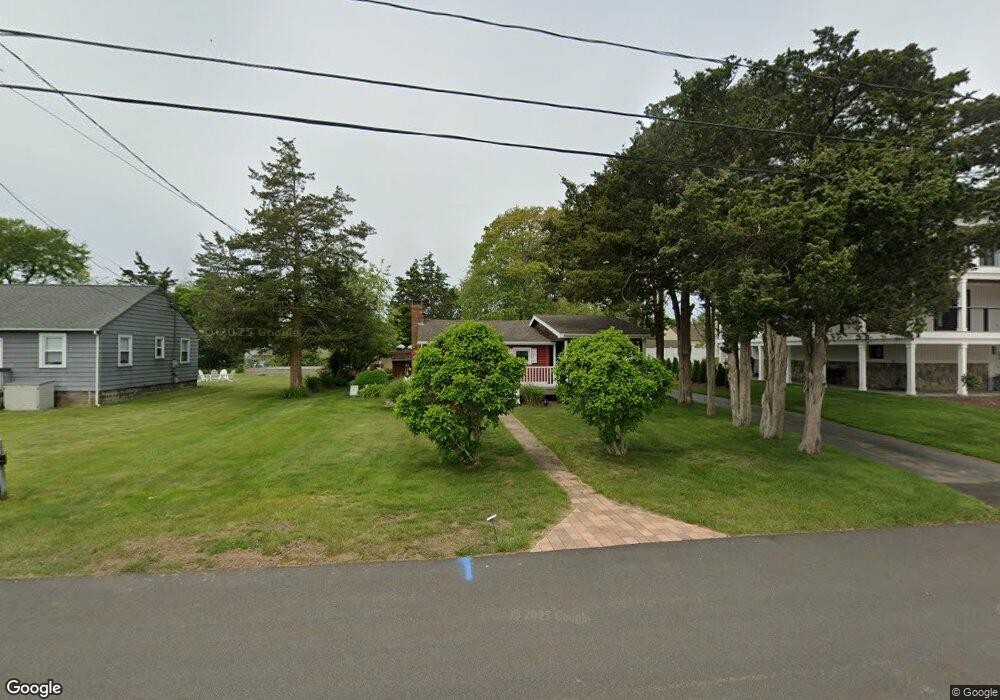 34 Montauk Ave, Westerly, RI 02891 - photo 1