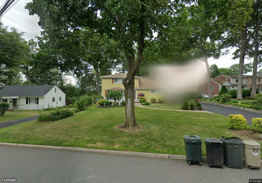 105 Circle Dr, Paramus, NJ 07652 - photo 1