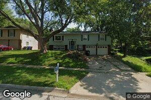 3016 Flint Dr, Lawrence, KS 66047