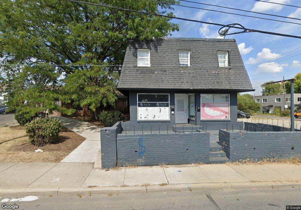 2762 Sullivant Ave, Columbus, OH 43204 - photo 1