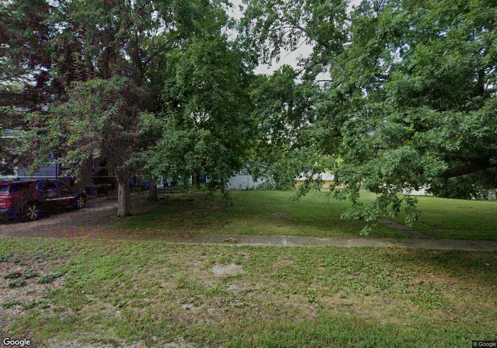 242 E Liberty St, Virginia, IL 62691 - photo 1