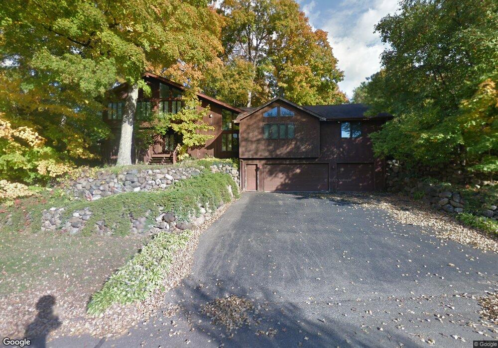 4301 Camelot Dr, Minnetonka, MN 55345 - photo 1