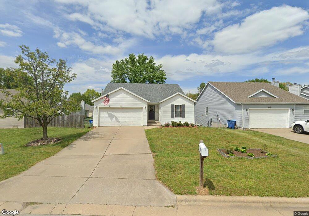 1041 Butterfield Dr, Nixa, MO 65714 - photo 1