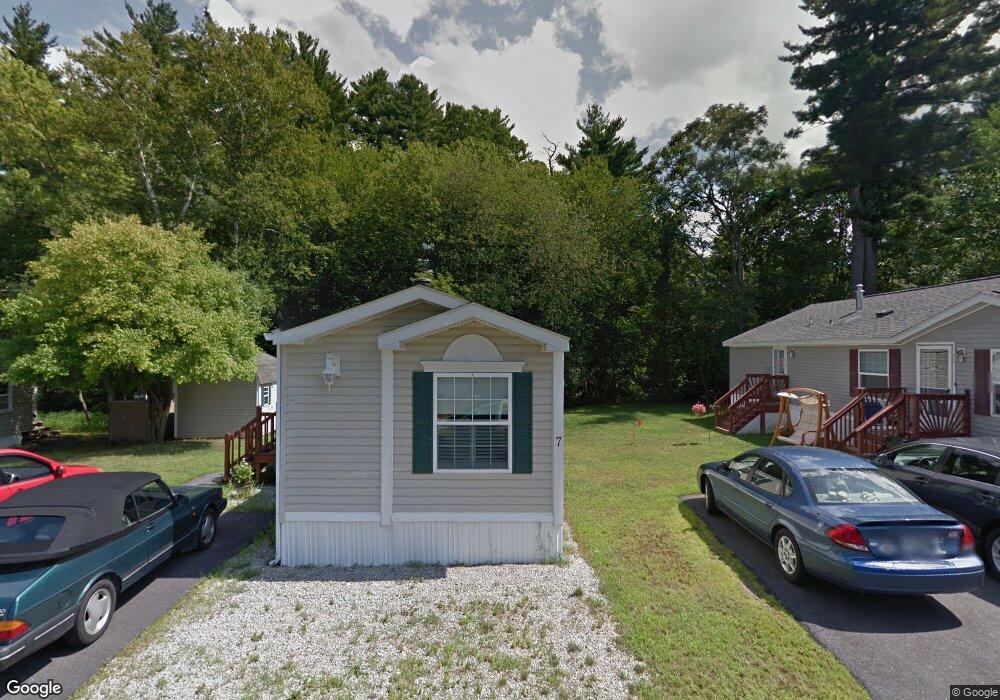 7 Pond View Dr, Hudson, NH 03051 - photo 1