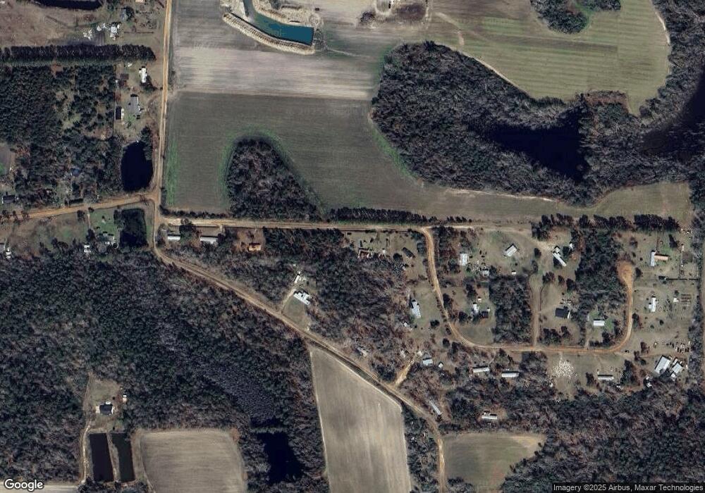 186 Trace Cir, Douglas, GA 31535 - photo 1