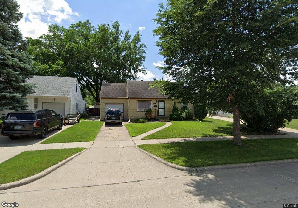 2002 12th Ave S, Fargo, ND 58103 - photo 1