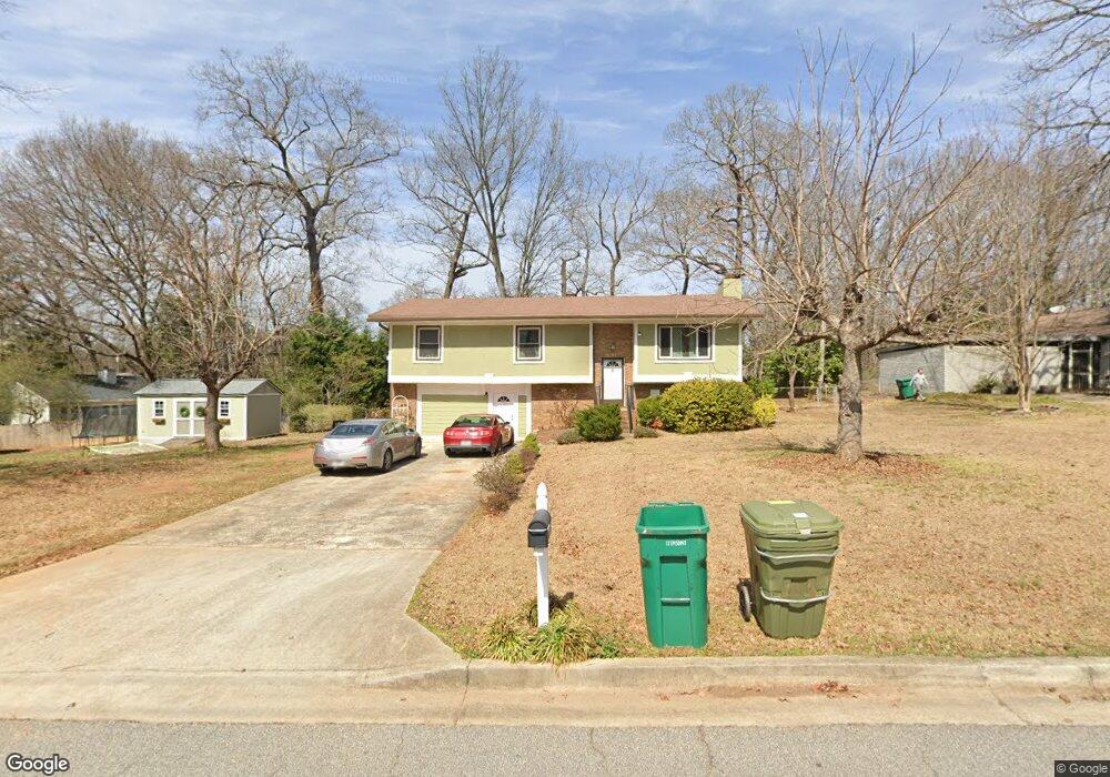 1253 Daniell Dr SE, Smyrna, GA 30080 - photo 1