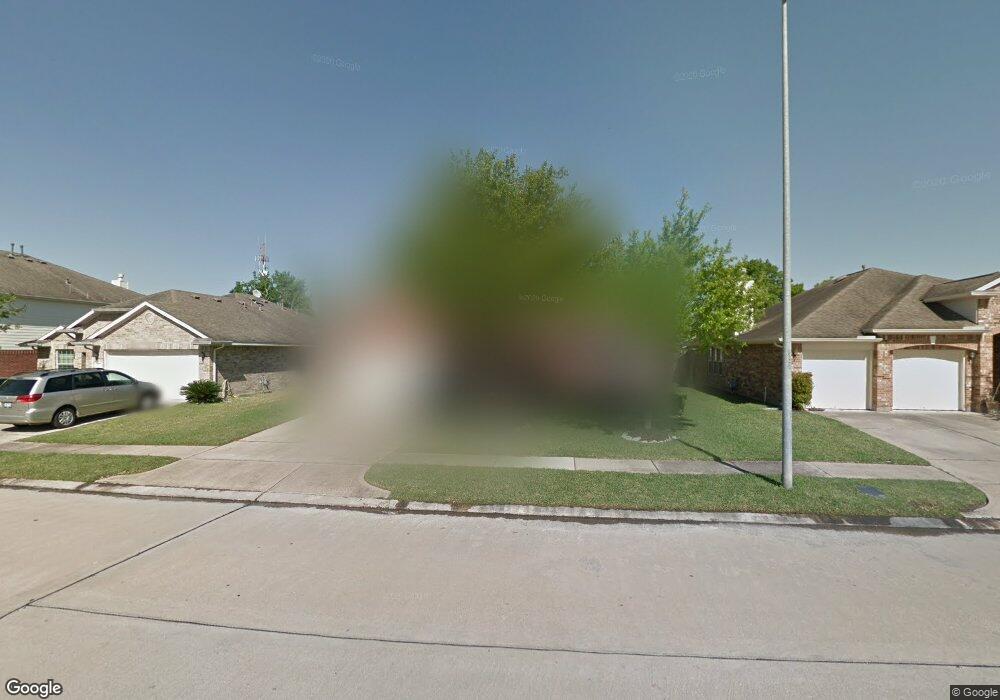 2725 Lost Maples Dr, Pearland, TX 77584 - photo 1
