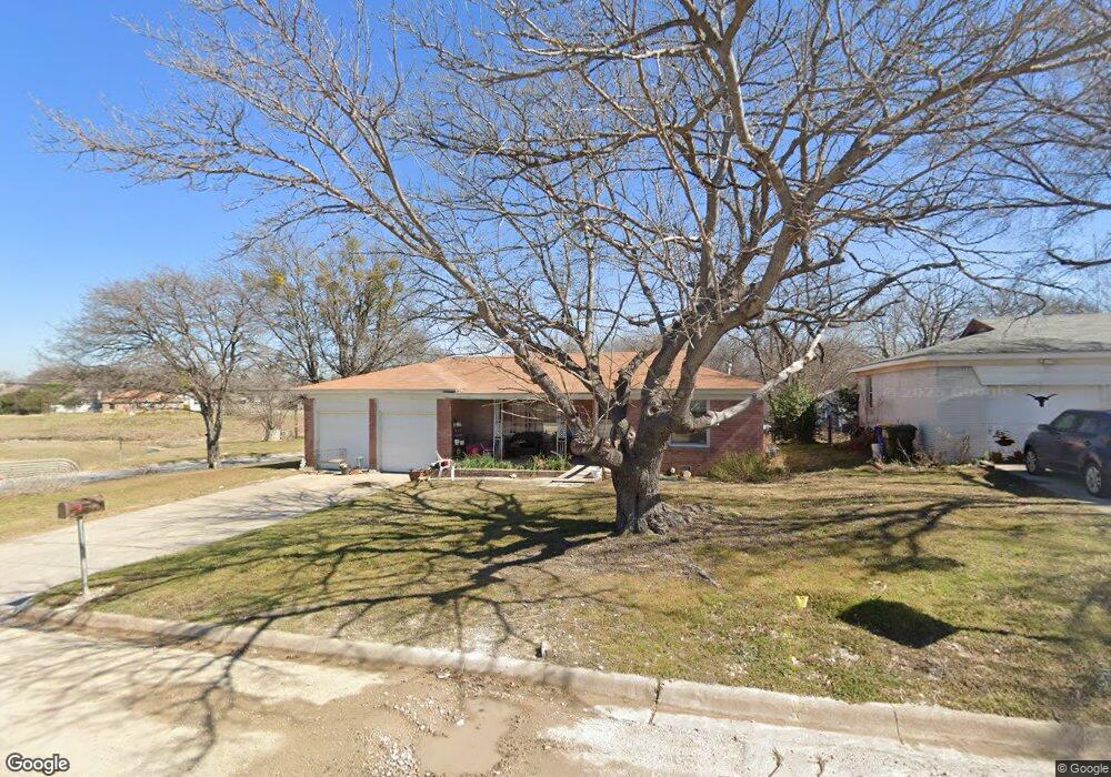 401 Sandell Dr, Fort Worth, TX 76108 - photo 1