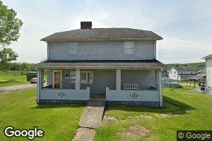 5588 5th St, Grindstone, PA 15442