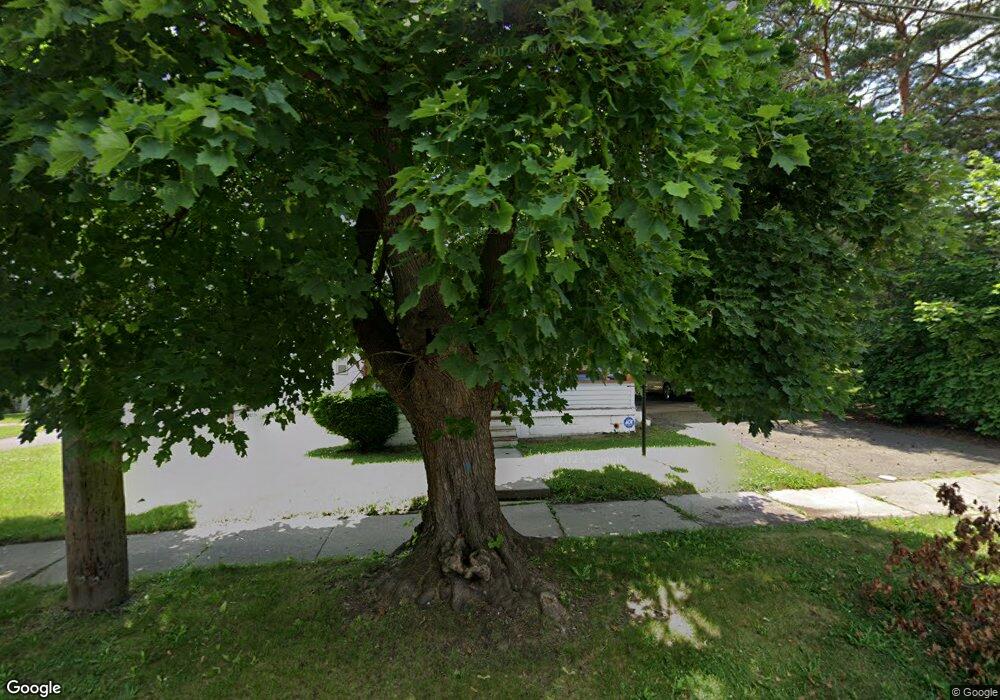 828 E Wellington Ave, Flint, MI 48503 - photo 1