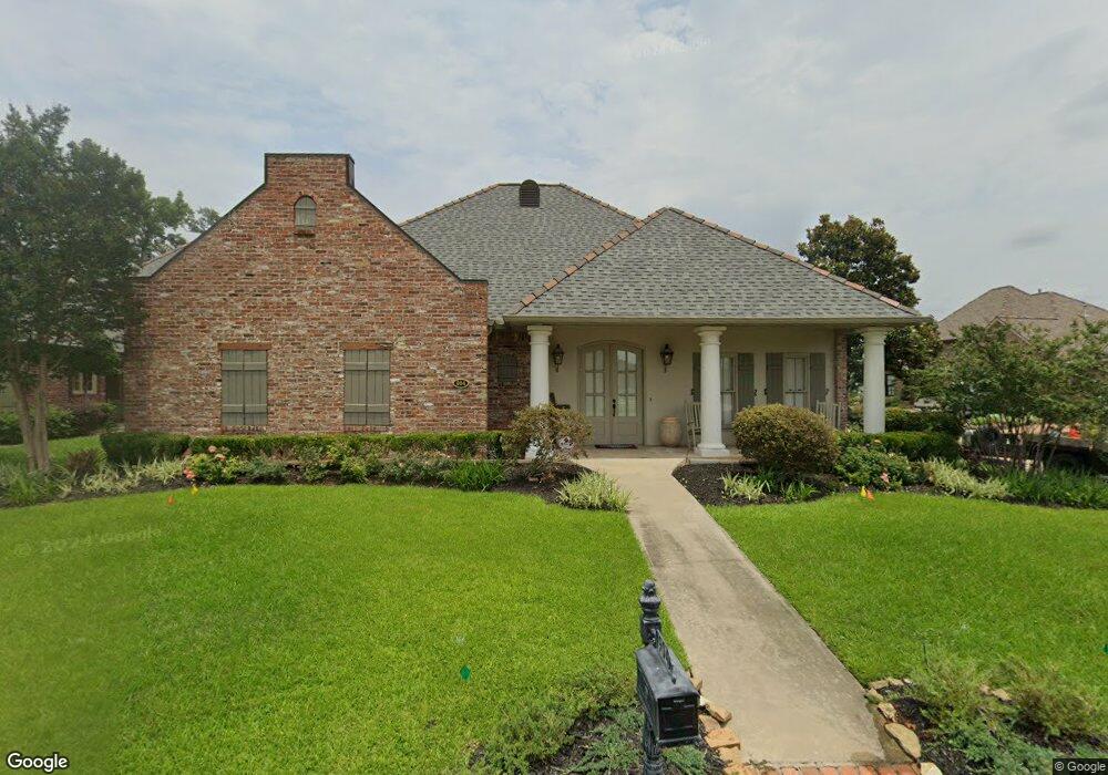 904 Chartres St, Lake Charles, LA 70605 - photo 1