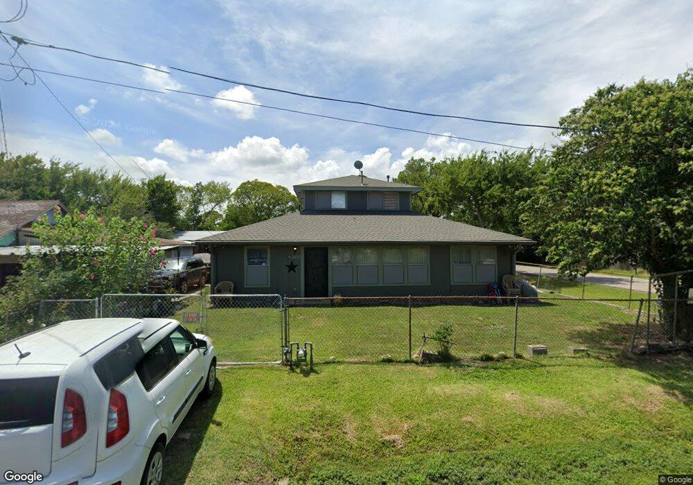 1132 Manor St, Houston, TX 77015 - photo 1