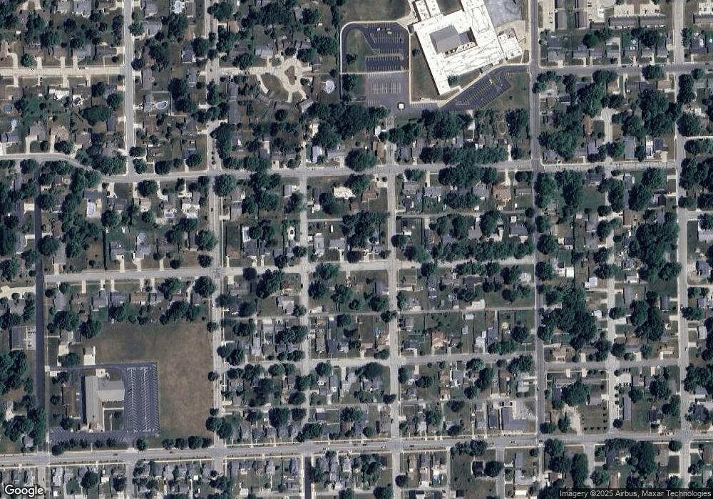 808 E 3rd St, Auburn, IN 46706 - photo 1