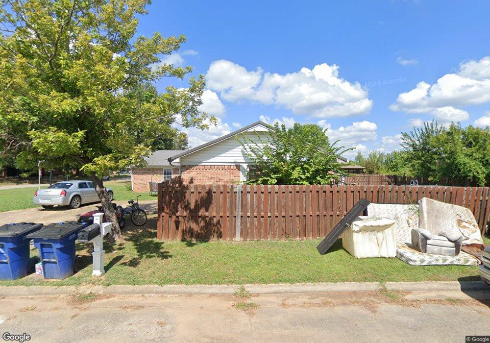 517 Juniper Ln, Muldrow, OK 74948 - photo 1