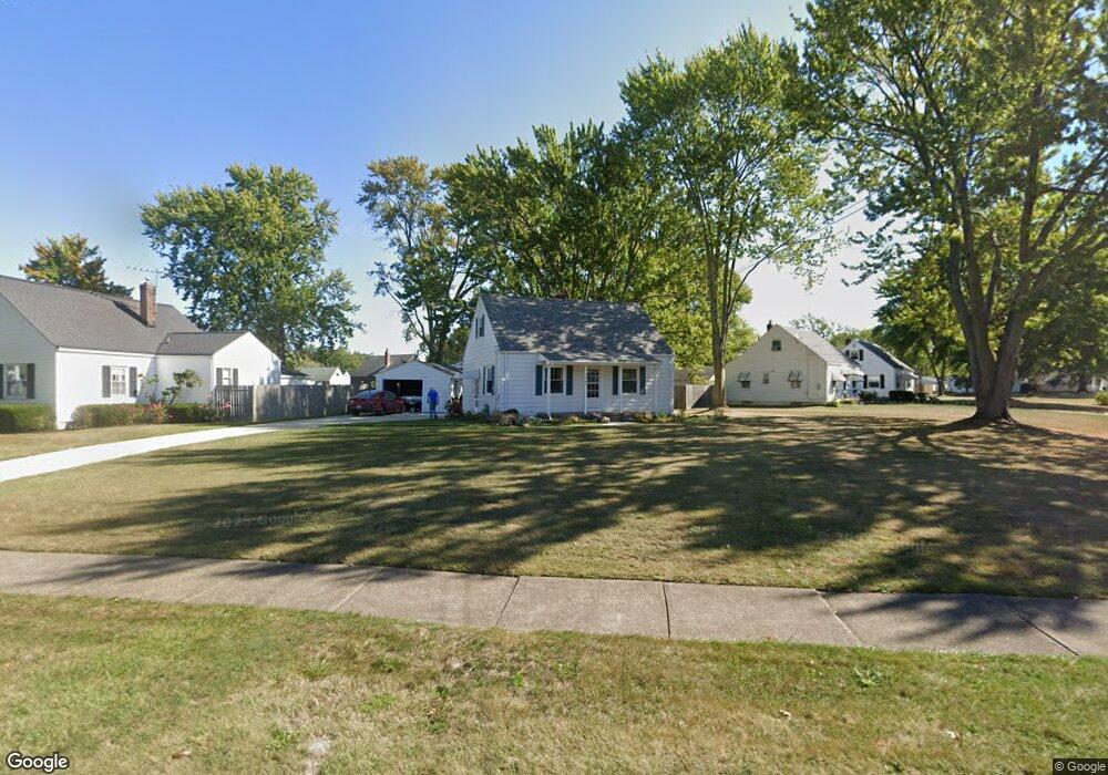 3787 Palm Ave, Lorain, OH 44055 - photo 1