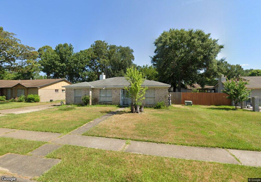 906 W Nelda Rd, Houston, TX 77088 - photo 1