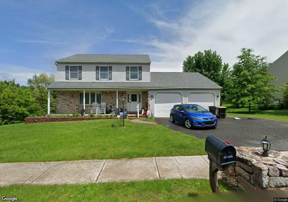 1067 E 2nd St, Red Hill, PA 18076 - photo 1