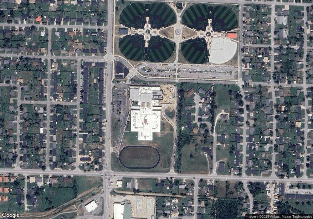 901 N 13th St, Rogers, AR 72756 - photo 1