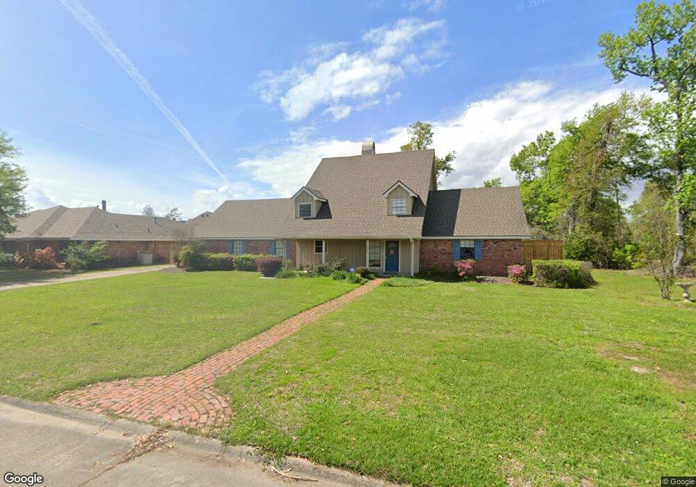 2000 Charvais Dr, Lake Charles, LA 70601 - photo 1