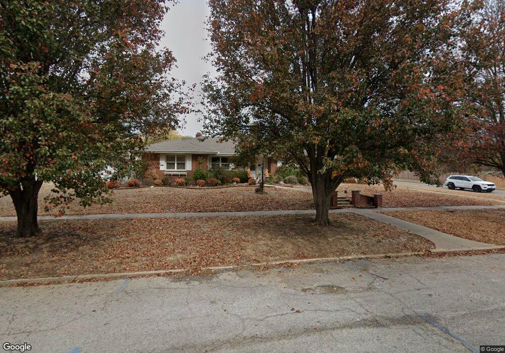 502 W Cummings St, Henryetta, OK 74437 - photo 1