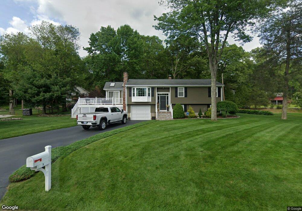 5 Myers St, Smithfield, RI 02917 - photo 1