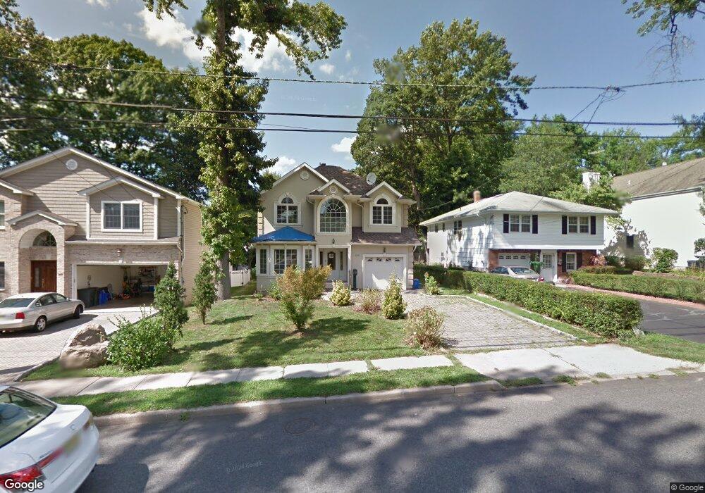 265 Riveredge Rd, Tenafly, NJ 07670 - photo 1