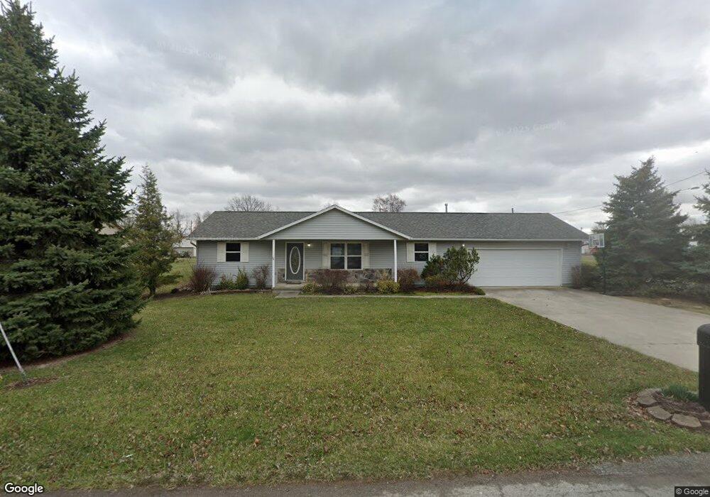 811 Sherman St, Pandora, OH 45877 - photo 1