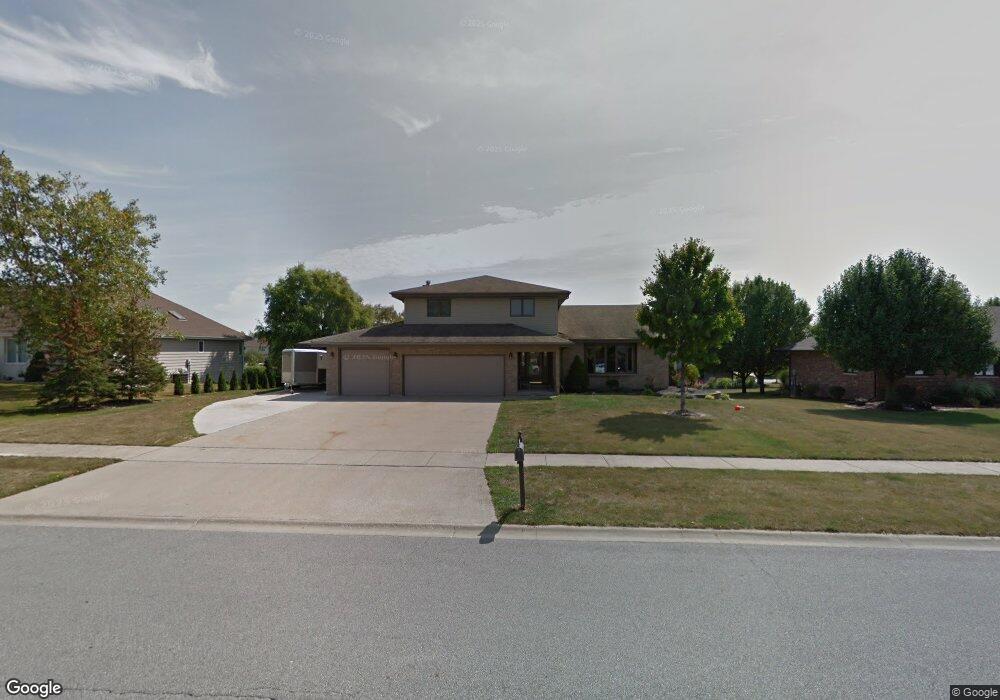 9079 Schillton Dr, Saint John, IN 46373 - photo 1