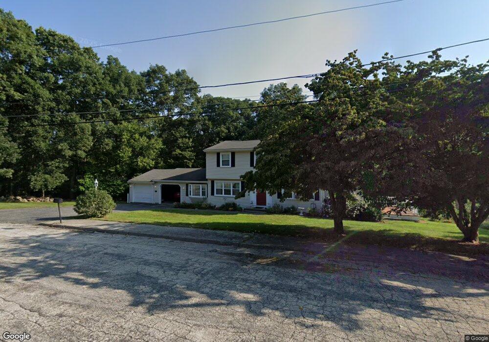 39 Saddleback Hill Rd, Bellingham, MA 02019 - photo 1