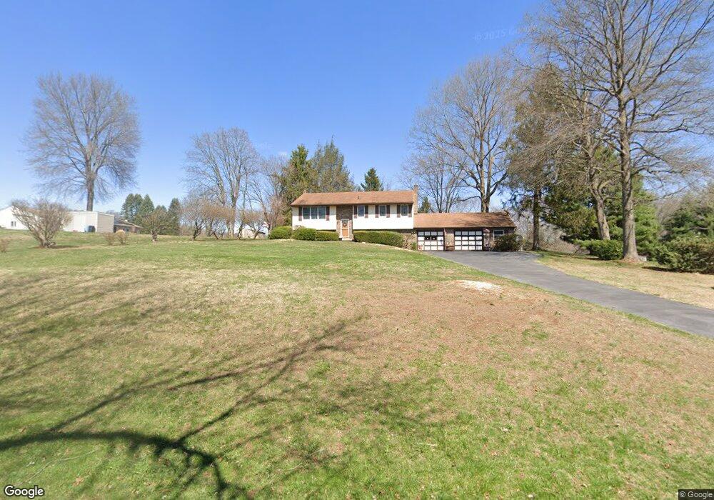 25 Carnis Dr, Mohnton, PA 19540 - photo 1
