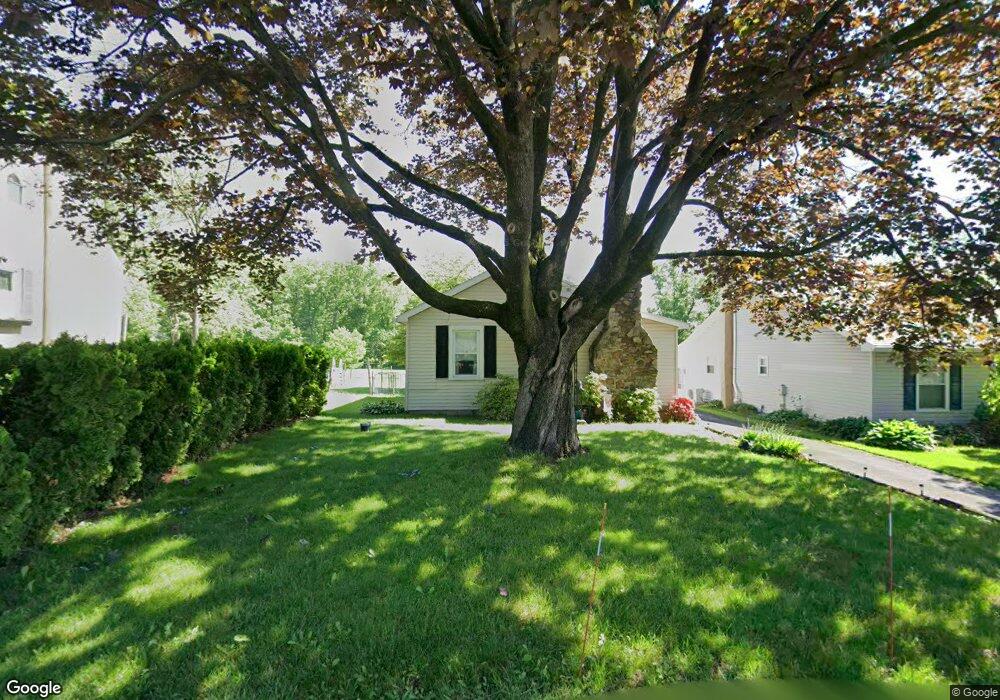 5121 Spruce Rd, Emmaus, PA 18049 - photo 1