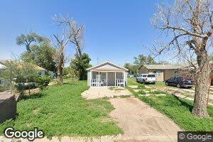 108 S Kearny St, Lakin, KS 67860