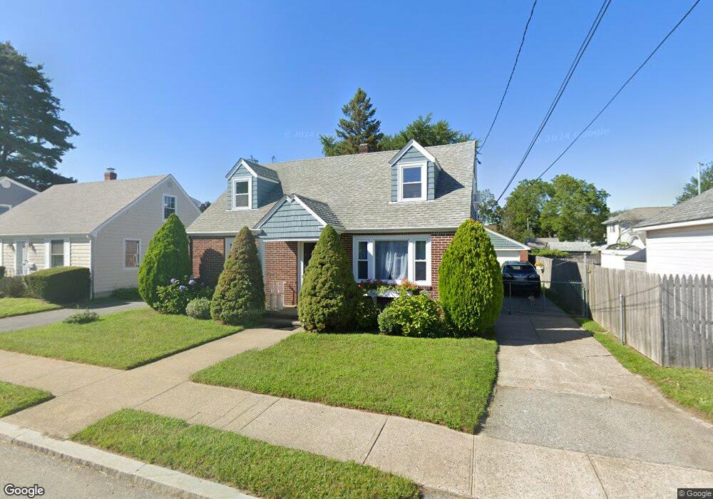 156 Burnside Ave, Riverside, RI 02915 - photo 1