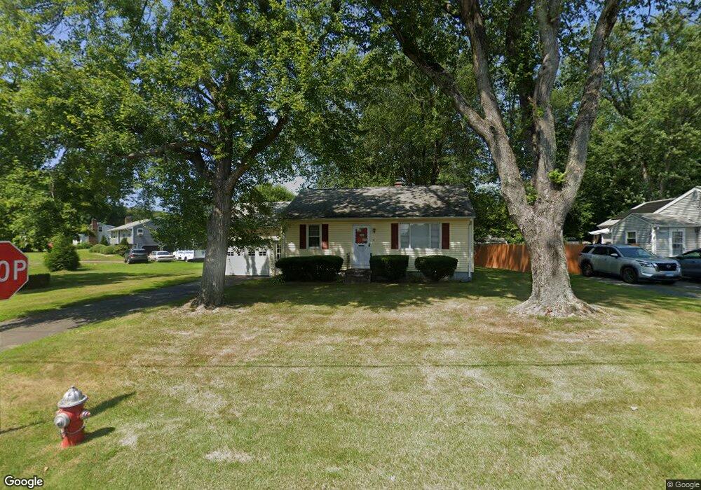 2 Parkway Dr, Enfield, CT 06082 - photo 1